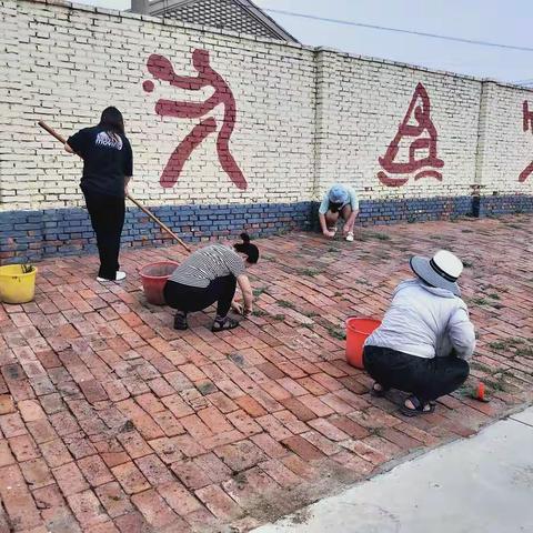 全体教师齐动手，打扫卫生迎开学——齐庄小学开学前大扫除