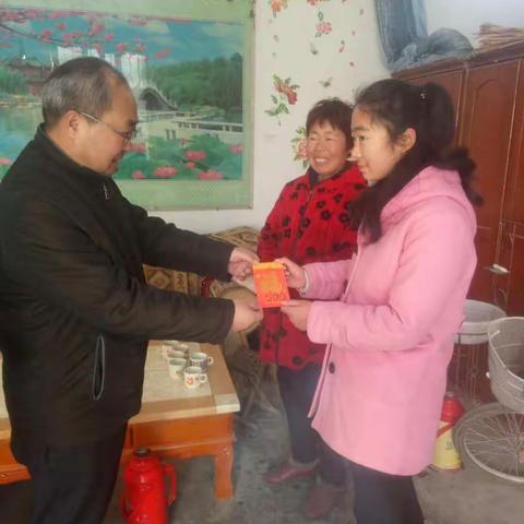 心系困难学生——曲阜师范大学附属梁山中学走访慰问活动全面开展