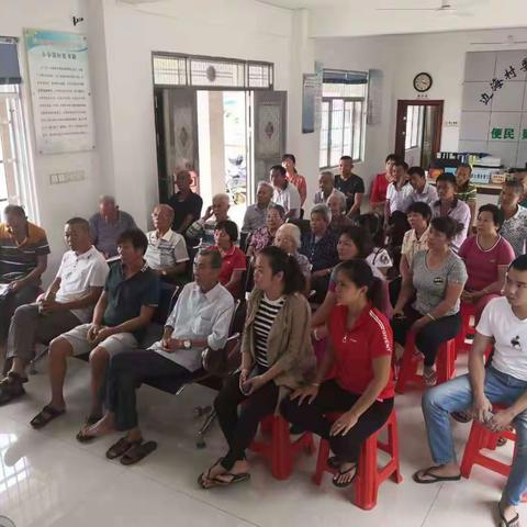 美兰区妇联领导班子成员深入挂钩点边海村讲专题党课