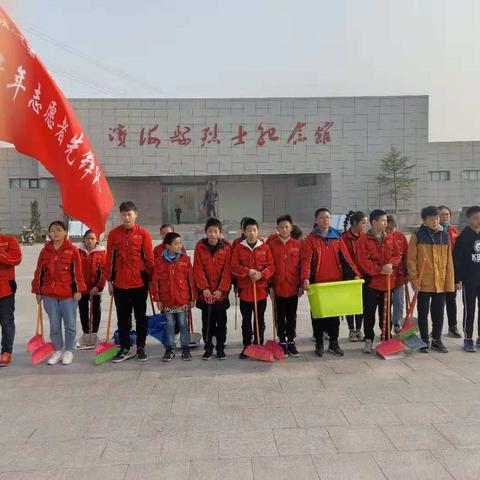 滨海县第一初级中学西湖路校区“寻红色记忆，做文明使者”活动