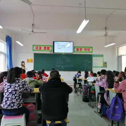 【在交流中成长，于切磋中升华】热烈欢迎兄弟学校来我校交流学习