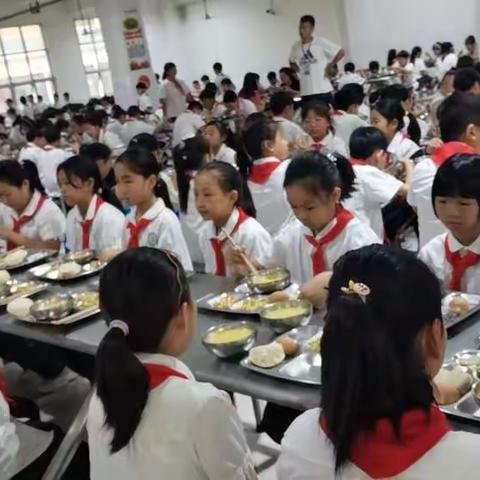 新时代学校四（7）班第三周工作简报