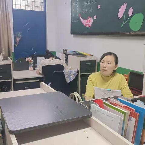 安陵镇中心小学教育集团  二年级语文组教研活动