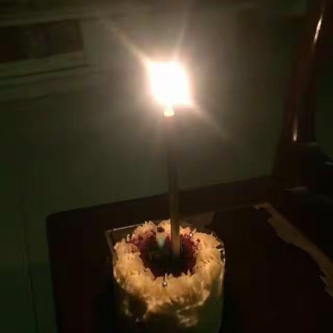 生日丨，月亮之最……
