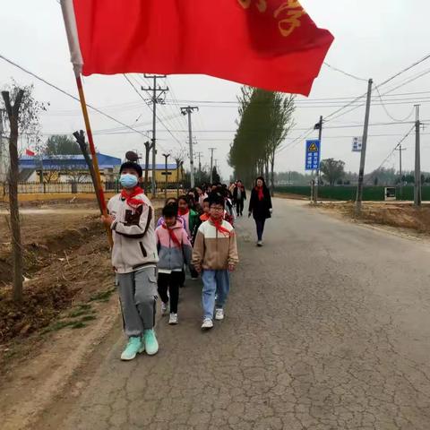 清明祭英烈 共铸中华魂－小北冯小学开展清明节活动