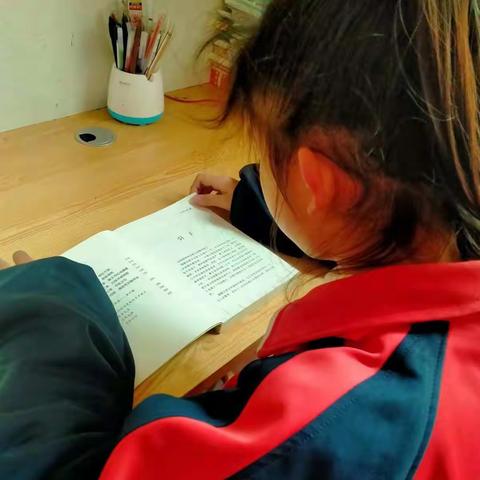 五二班的读书活动