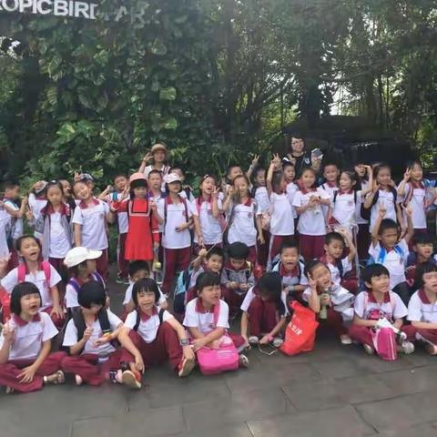 与秋天为伴—— 一（5）班