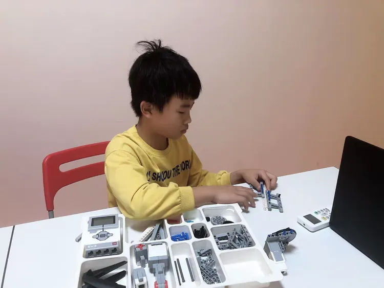 自动接码机器人怎么用视频