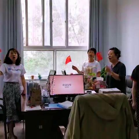 唱支山歌给党听