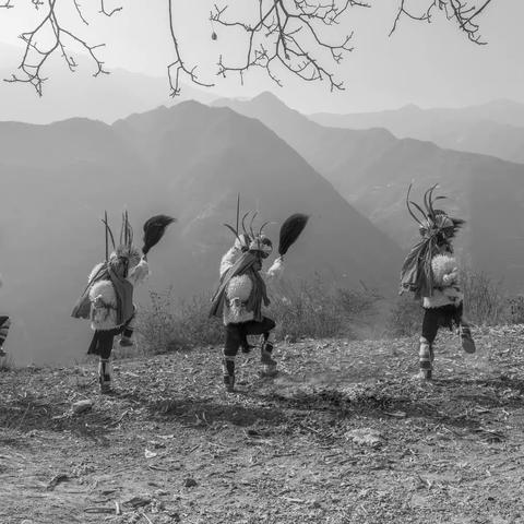 山巅上的舞蹈……池哥昼