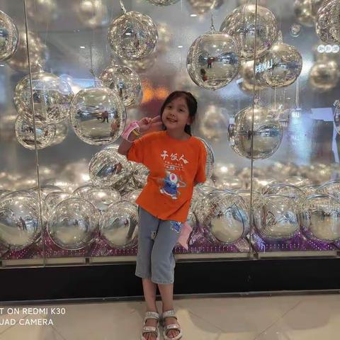 二年级（4）班魏昕怡《我的暑假，我的快乐》