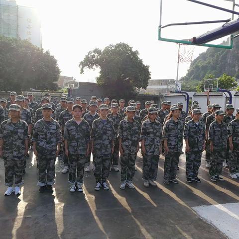 Day 3 笃学精训，告白青春——铁二军训“七夕”特辑