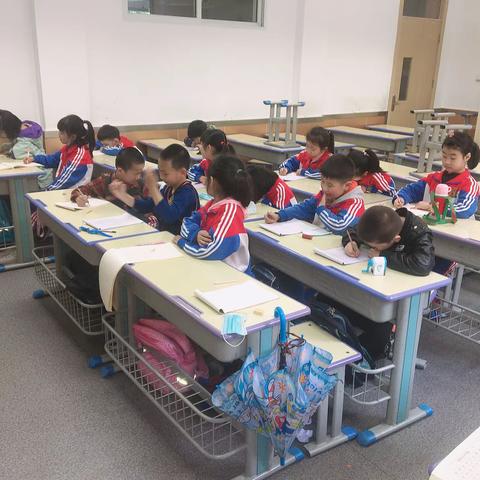 西安市碑林区钟楼小学硬笔书法期末教学总结