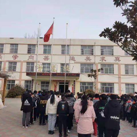 做好接班人  一起向未来            --泗水县圣水峪小学2022春季开学典礼