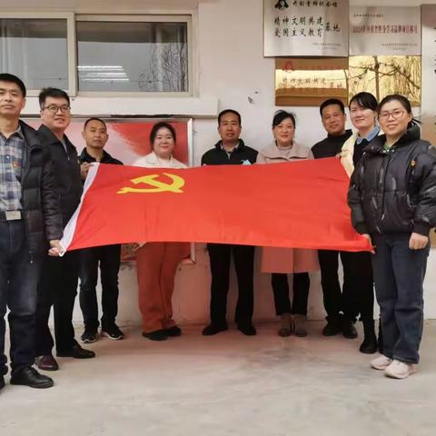 踏寻先辈足迹，弘扬雷锋精神—杏花营中学党支部第三党小组赴开封雷锋纪念馆参观学习