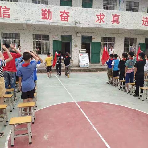 喜迎二十大，争做好队员——吴川市塘缀镇林屋小学入队仪式