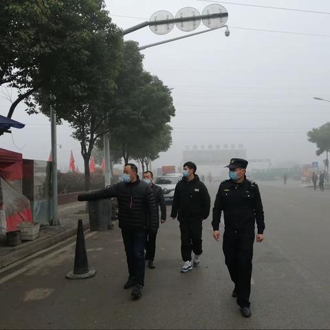 城管所重拳出击，整治物流园区周边顽疾 走马岭街城管开展大战三十天行动，对物流园区周边实施“大清理、大整治”