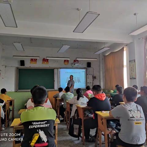 “推门听课”观常态，提质增效助成长 —— 东吴小学六年级数学听评课活动纪实