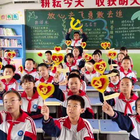 中马头小学开展“百年礼赞，童心向党”喜迎建党100周年活动