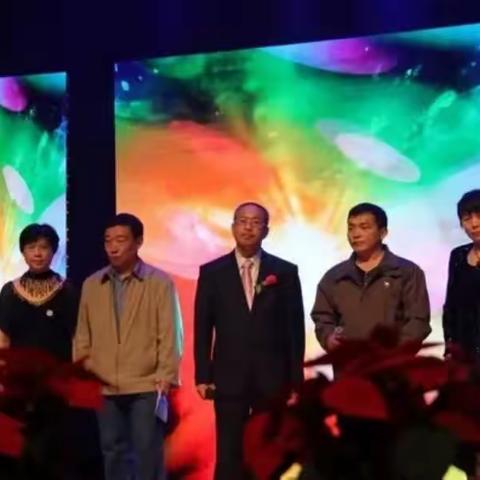 《向生命致敬》报告文学（十七）