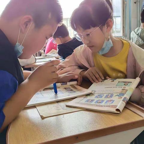 静悄悄地前进  五十家子寄宿制小学