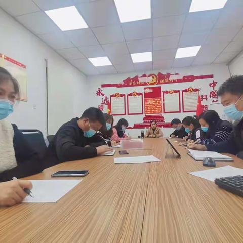 担当防疫使命，值守校园安全–––铁路小学疫情防控下的防疫值班工作