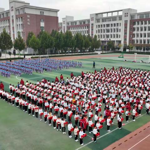 传承红色基因 争做新时代好少年——高阳县西街小学举行建队日新队员入队仪式