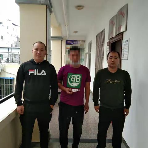 毒品不绝、禁毒不止——中山街道持续贯彻落实禁毒“严管”工程——社区康复人员进行尿检帮教工作（33）