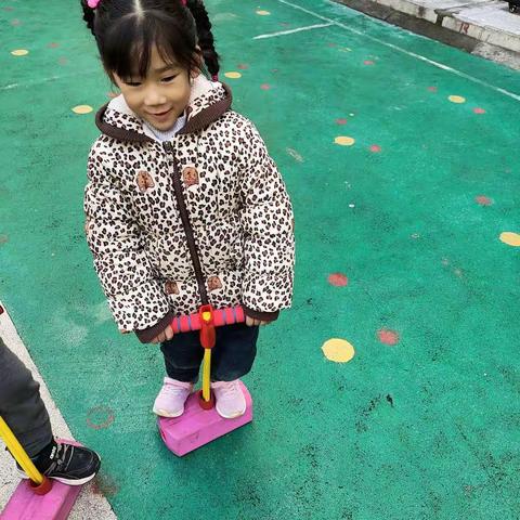 山立花园幼儿园小二班日常美篇