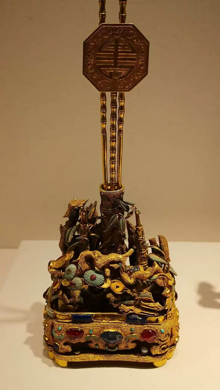 走进紫禁城，看“珍宝馆"希世珍宝