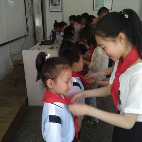 “今天我入队”一年级新生入队活动侧记 ——尧沟小学