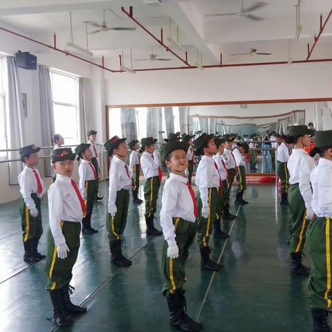 巾帼不让须眉的样子，太赞了！