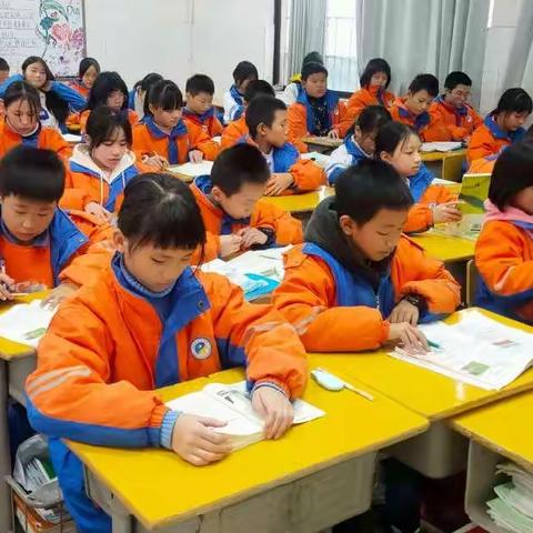 2022年下六年级3班电子通知书