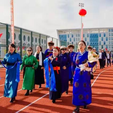 百年风雨洗礼  桃李布满天下—海拉尔第一中学建校100周年97届毕业生同学会