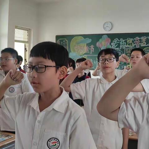 舞钢新时代国际学校七（3）班第四周工作简报：少年不惧岁月长，彼方尚有荣光在