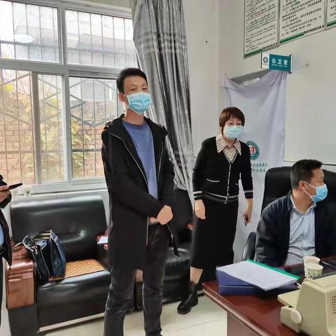 渭南市华州区卫健局召开乡村振兴“百日提升”反馈问题整改工作推进会