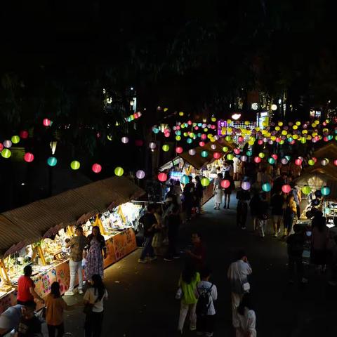 浅试没有三脚架的岭南天地