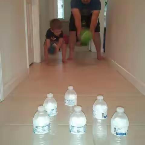 这些亲子游戏帮你度过宅在家的时光