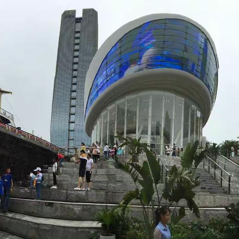 成长！岁月中迎面走来