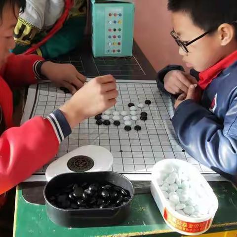 屯升中心小学少年宫棋类组活动总结