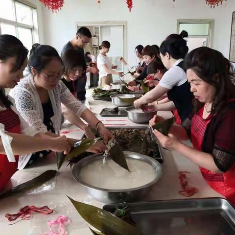 阵阵粽子香 浓浓城郊情