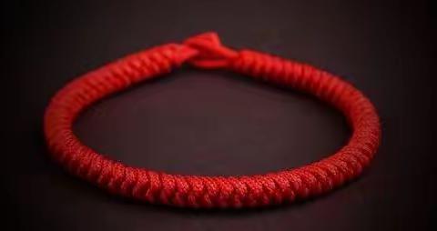 《红绳寓意及含义》