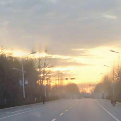 天基二小三年级十四班百灵中队寒假"大手拉小手"系列活动纪实