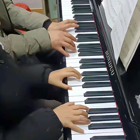 ☀️钢琴曲《太阳出来喜洋洋》☀️