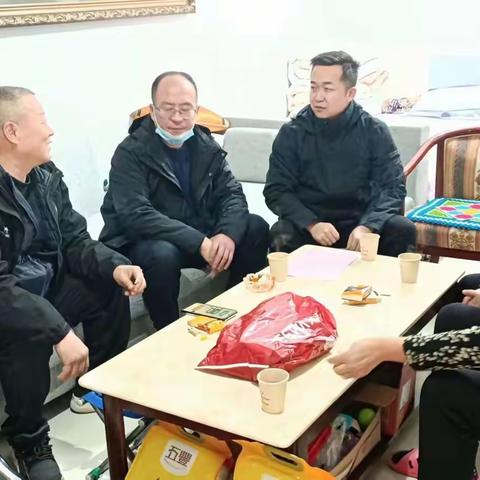 扶风公路段开展节前慰问活动