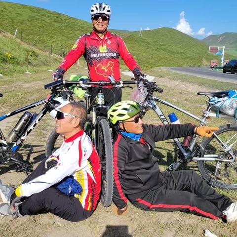 带着梦想，追赶彩虹——5人组青海湖到陇南武都