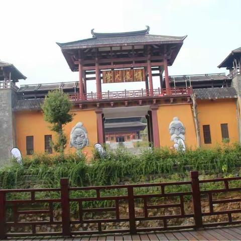 首次参加这虐人的赛事