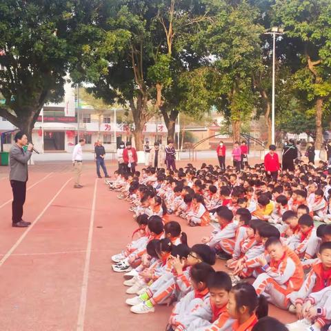 “春风利剑”活动之消防安全教育一一坡头区龙头镇中心小学