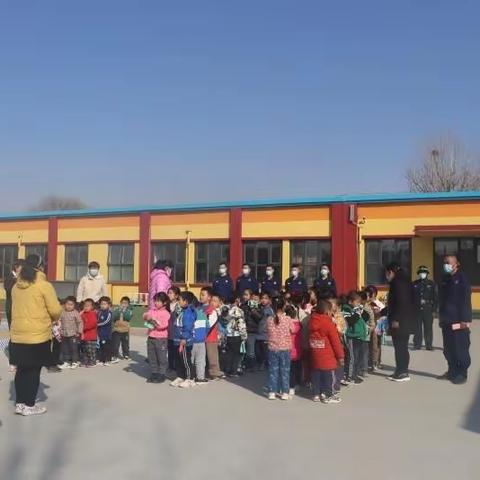 防患于未然      我们在行动~~广饶县大码头镇小码头幼儿园消防演练活动掠影