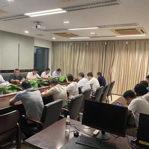 市交通港航局机关第一党支部召开2021年度组织生活会暨民主评议党员大会